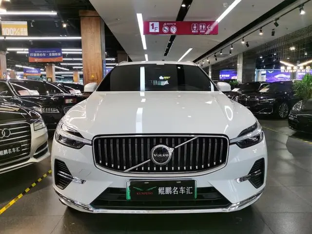 Volvo Volvo XC60 PHEV T8 four-wheel drive long battery life Zhiyuan Deluxe Edition