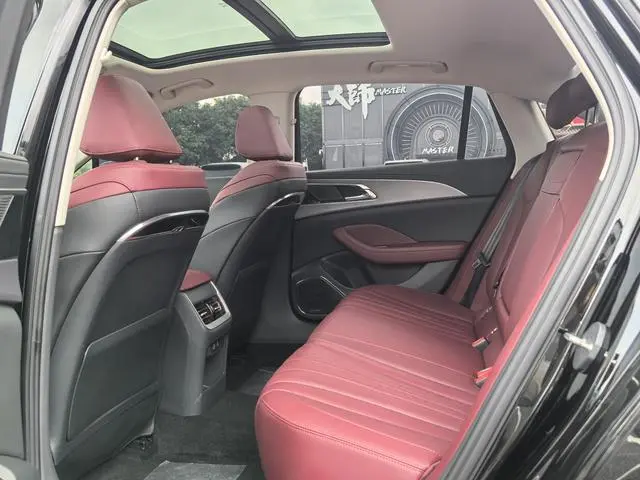 Hongqi Hongqi H5 2.0T Automatic Zhilian Qichang Version