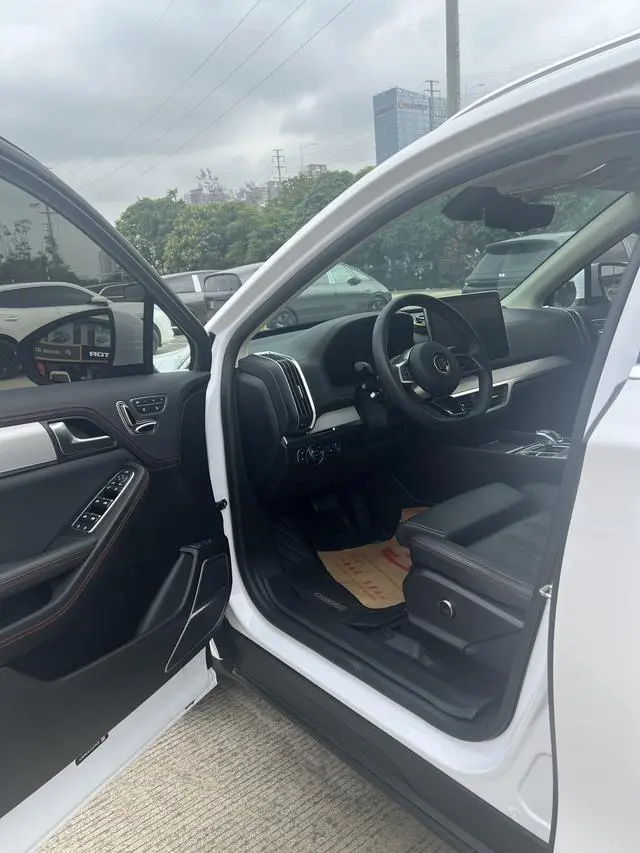 BYD Tang DM DM 2.0T full-time four-wheel drive Zhilian Chuangling 5-seater country VI