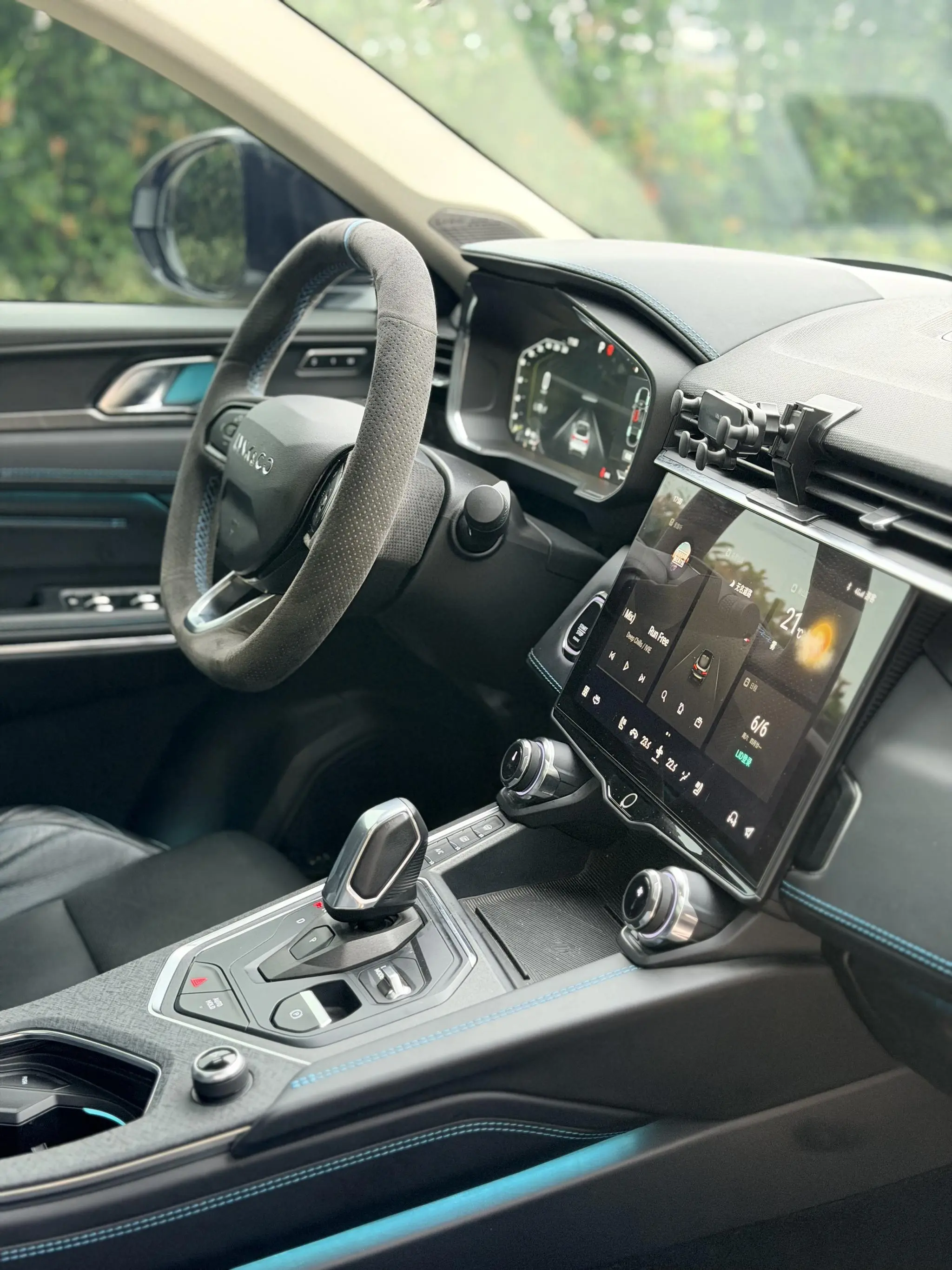 LYNK & CO Lynk 05 2.0TD two-wheel drive Halo