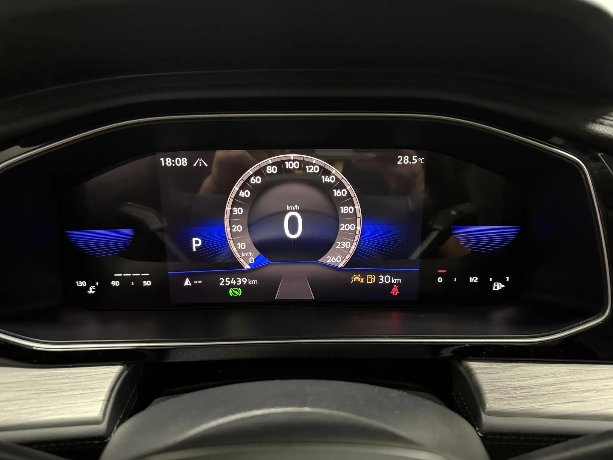 Volkswagen Sagitar 300TSI DSG Beyond Edition
