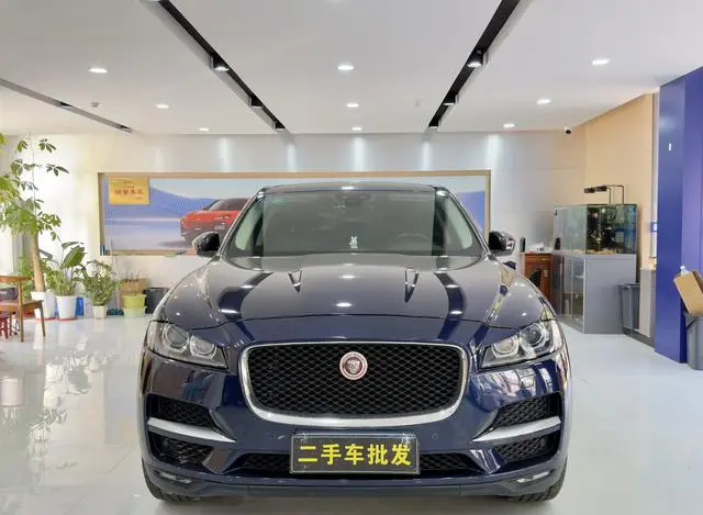 Jaguar Jaguar F-PACE 2.0T four-wheel drive R-Sport sports version