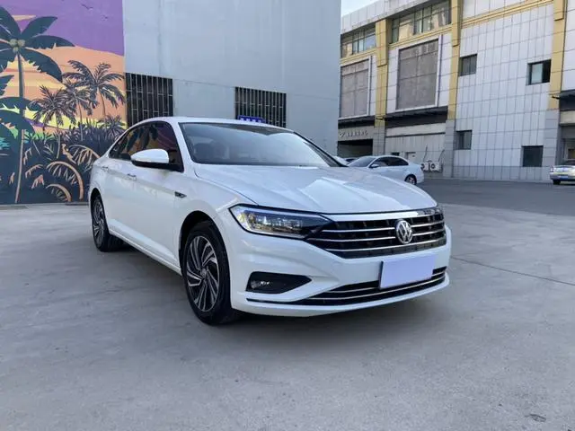Volkswagen Sagitar 280TSI DSG Flying Edition