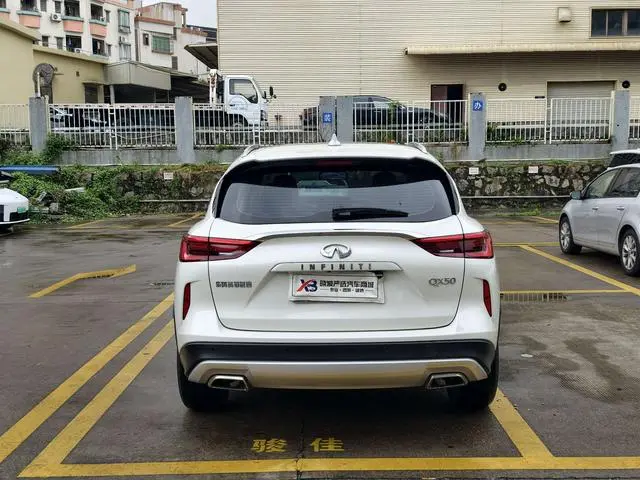 Infiniti Infiniti QX50 2.0T two-wheel drive fashion version
