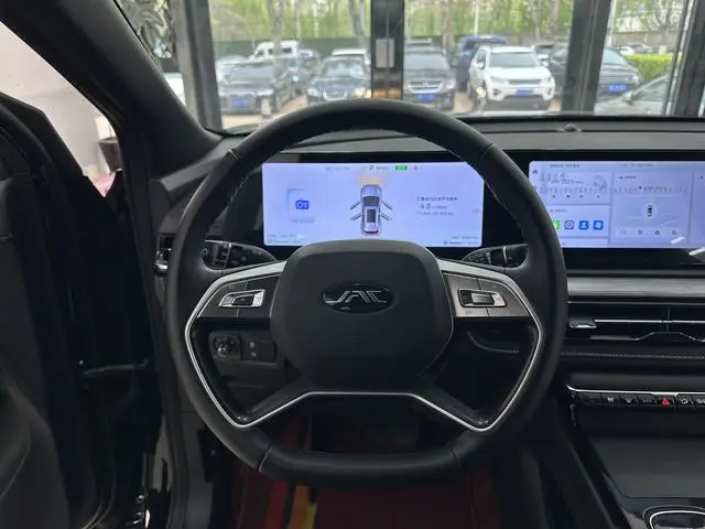 Jianghuai Yiwei JAC QX PHEV 120km Jinxiang Edition