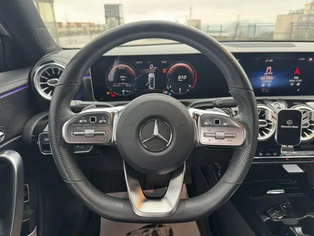 Mercedes-Benz Mercedes-Benz A-class A 200 L sports sedan