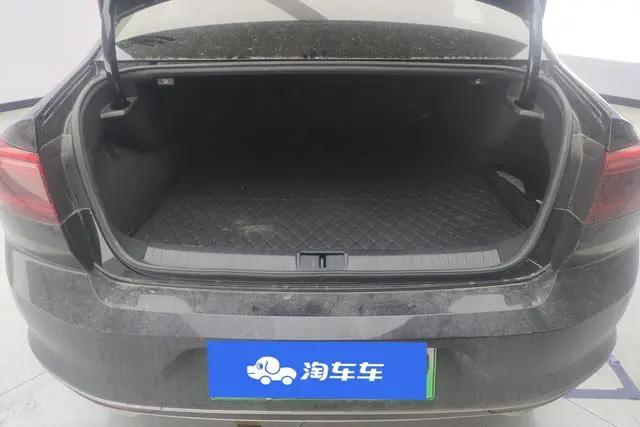 Volkswagen Magotan GTE Luxury