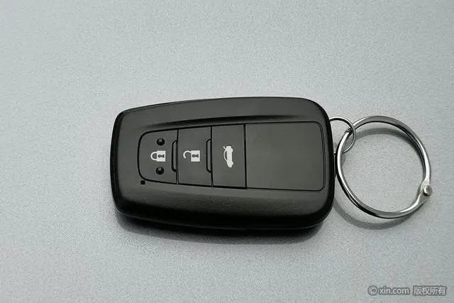 TOYOTA Corolla Dual engine 1.8L E-CVT GL-i Elite Edition