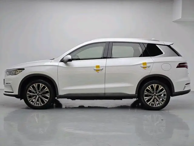 BYD Song Pro DM DM 1.5T four-wheel drive performance version luxury