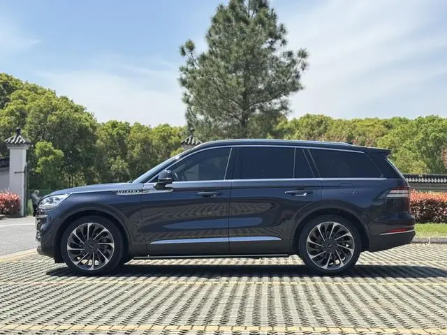 Lincoln Flying home 3.0T V6 four-wheel drive Executive Edition