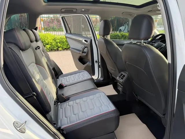 Volkswagen Tiguan L PHEV 430PHEV plug-in hybrid Ultimate Edition