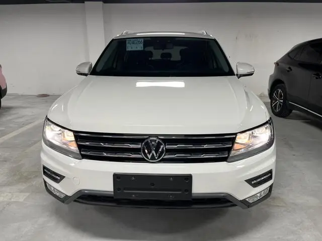 Volkswagen Tiguan L 330TSI automatic two-wheel drive Smart edition