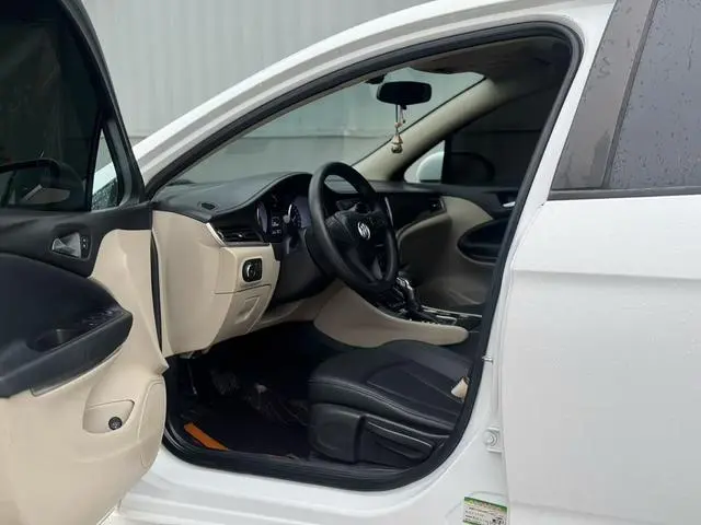 Buick Weilang Sedan 15S automatic aggressive type