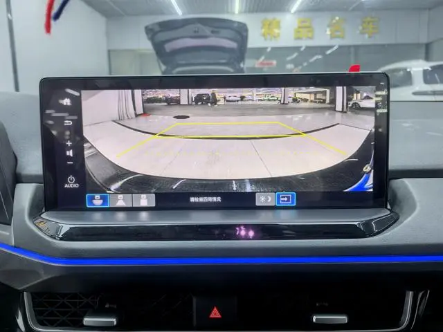Honda Yingshipai 260TURBO Jingyue Edition