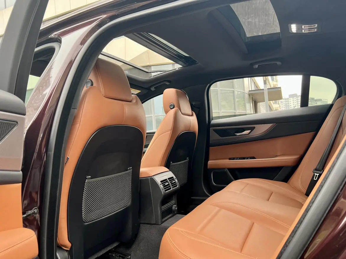 Jaguar Jaguar XEL 2.0T 200PS R-DYNAMIC S Enterprising Sports Edition