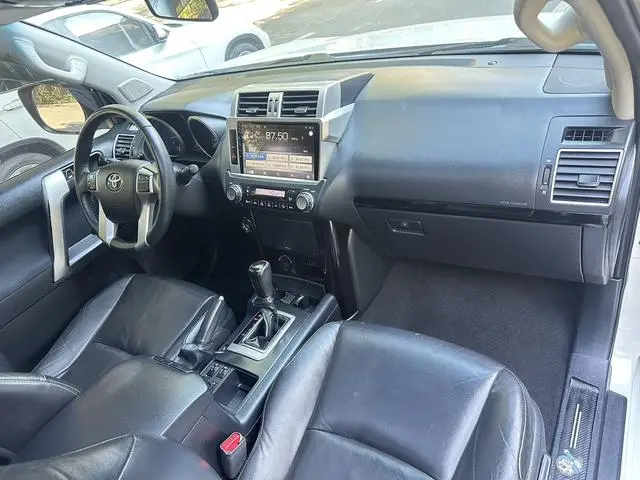 TOYOTA Prado 2.7L automatic standard version