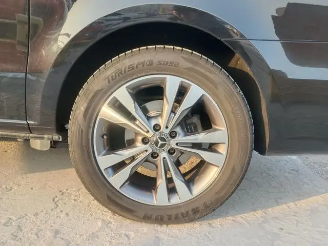 Mercedes-Benz Mercedes-Benz V-class V 260 Pilot Version Country V