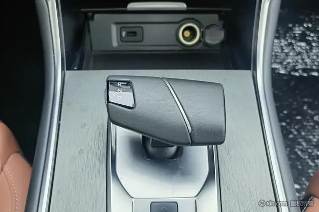 Changan Changan CS75 Enjoy Edition 1.5T DCT Luxury