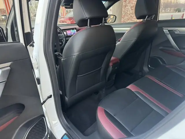 Geely Binyue PRO 260T DCT Battle