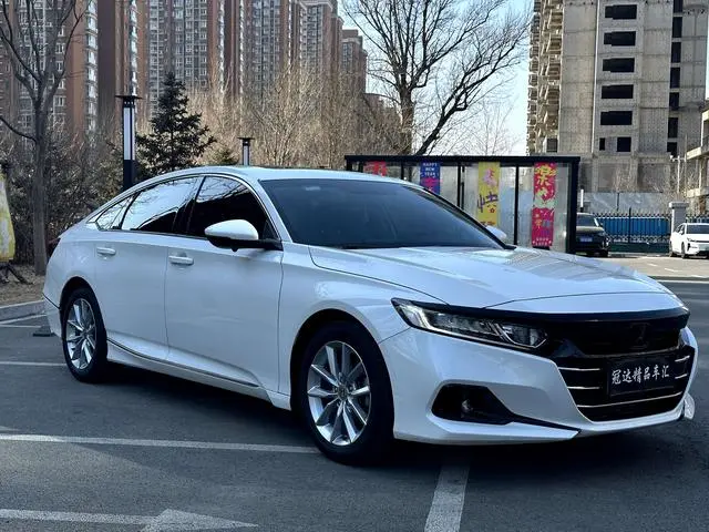 Honda Accord 260TURBO Deluxe Edition