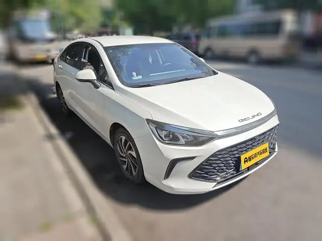 Beijing Beijing U5 PLUS 1.5L CVT Deluxe Edition