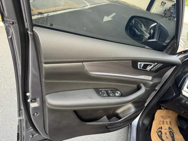 Chery Fulwin Tiggo 8 Kunpeng version 390TGDI automatic wind-by-wind version+