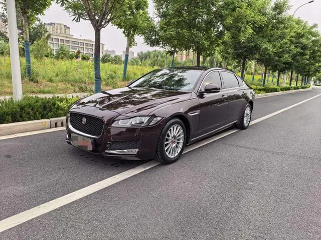 Jaguar Jaguar XFL XFL 2.0T 200PS Deluxe Edition