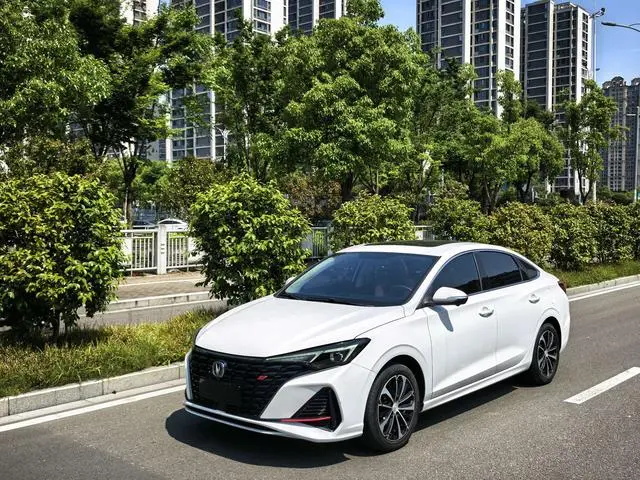 Changan Yidong PLUS Enjoy Edition Blue Whale NE 1.4T GDI DCT Premium Type