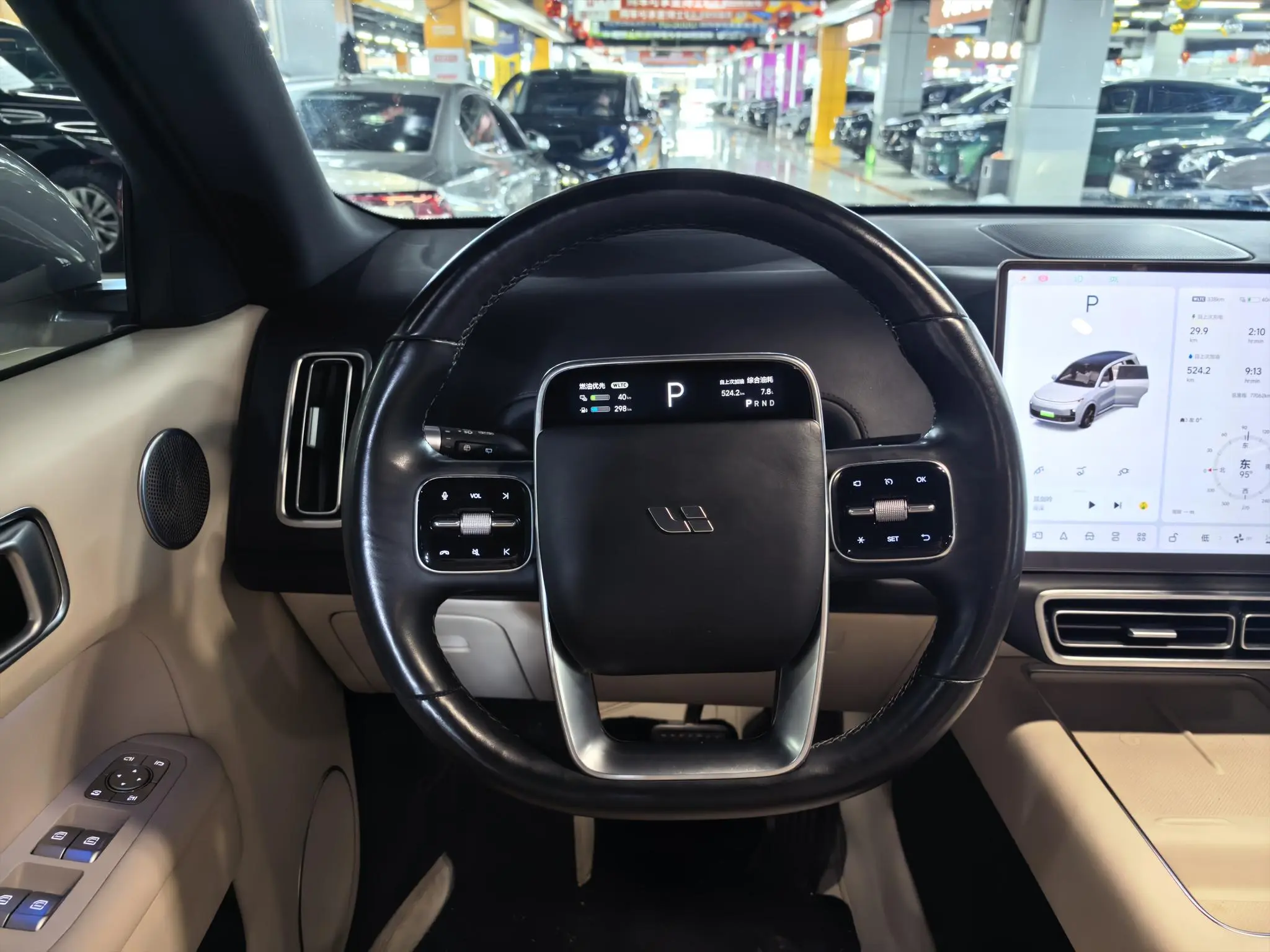 Li Auto Ideal L9 Max version