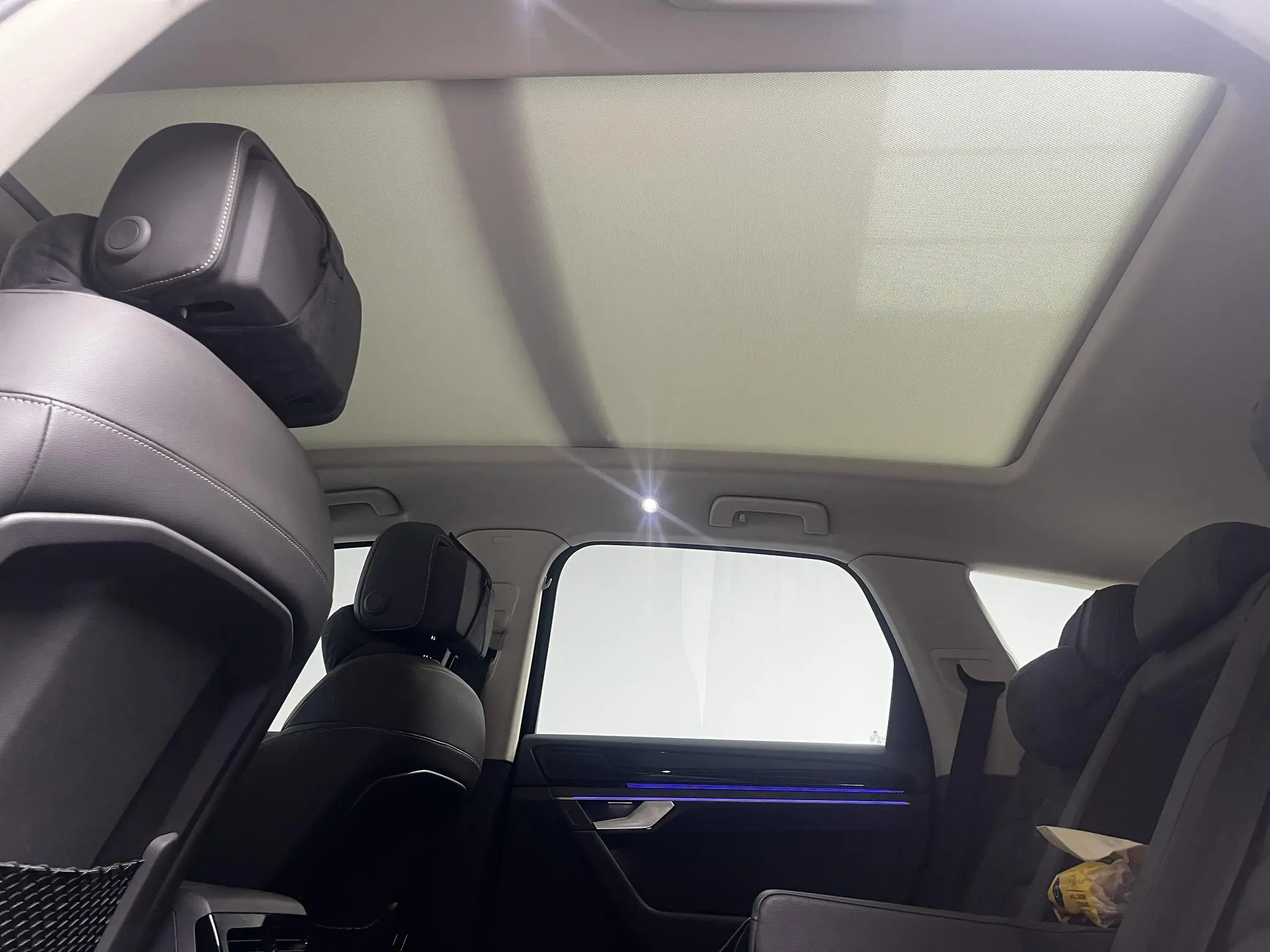 Volkswagen Touareg 3.0 TSI Sharp Front Version Country V