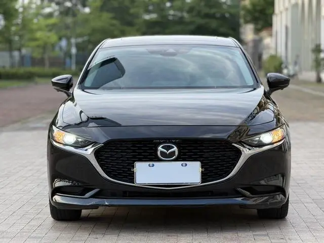 Mazda Mazda 3 Angkesaila 2.0L automatic Quality Rui version