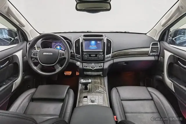 Haval Haval H9 2.0T gasoline four-wheel drive premium 7-seater