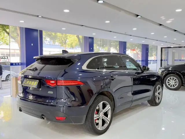 Jaguar Jaguar F-PACE 2.0T four-wheel drive R-Sport sports version