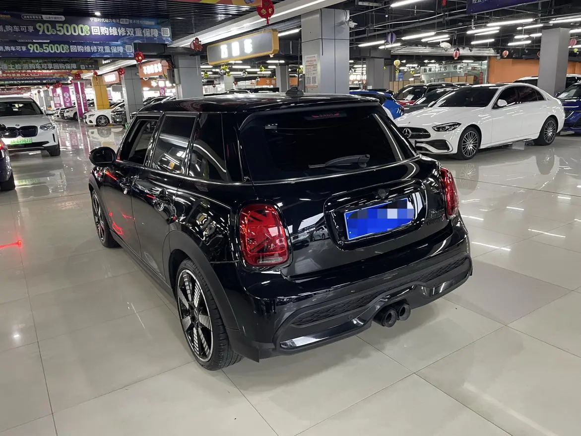 MINI MINI 2.0T COOPERS Artist five-door version