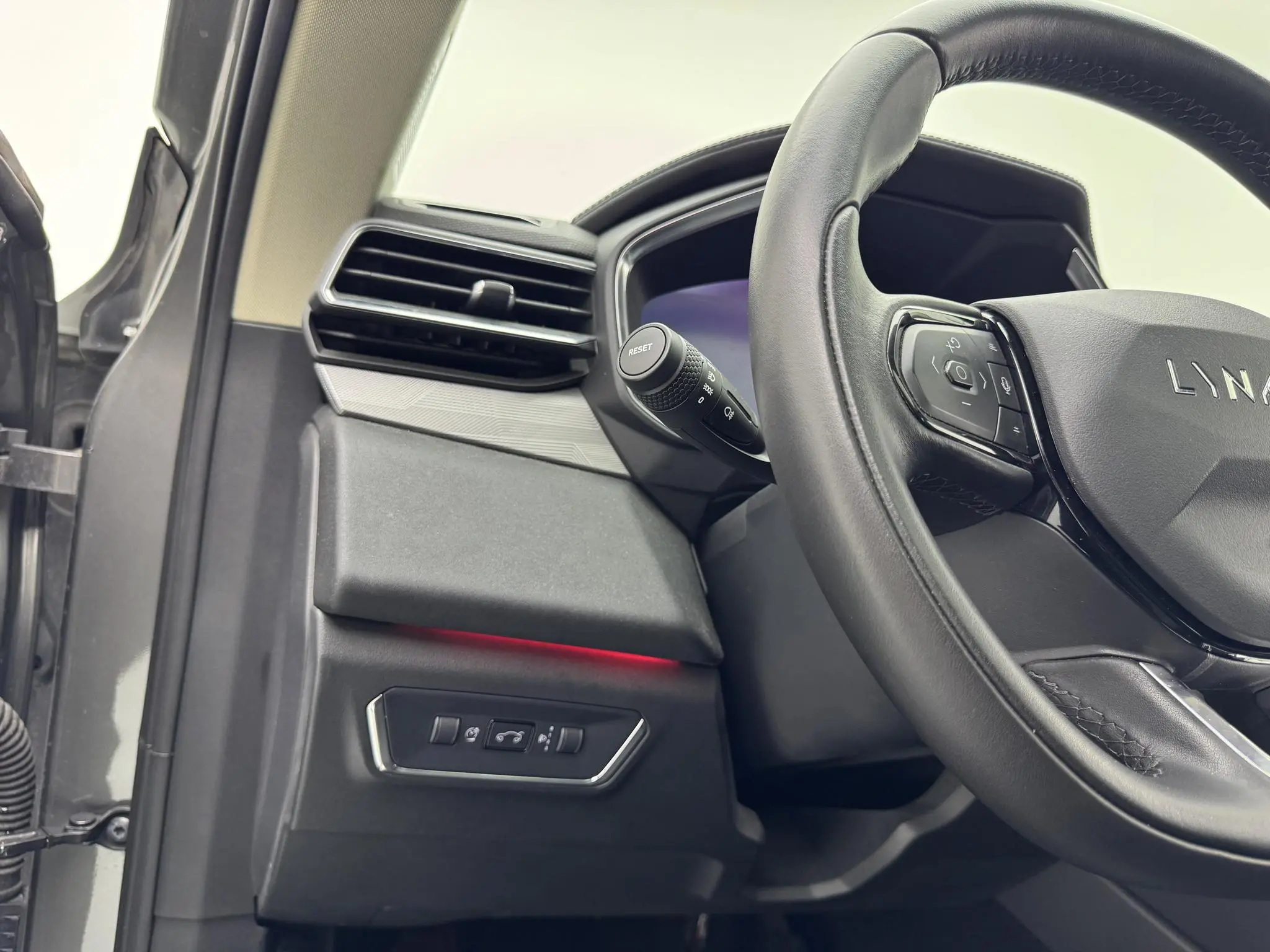 LYNK & CO Lynk 01 2.0TD two-wheel drive Pro