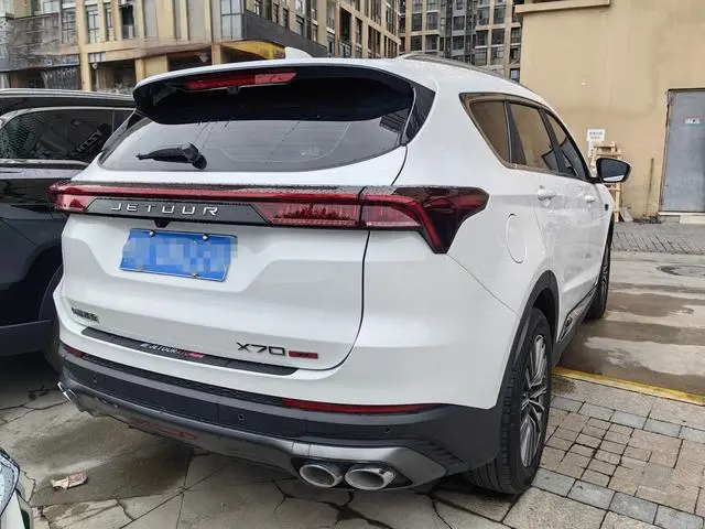 Chery Jetour Jietu X70 PLUS 1.5T DCT Brave PLUS 7 seats