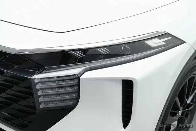 Venucia Qichen Big V 260T King Edition