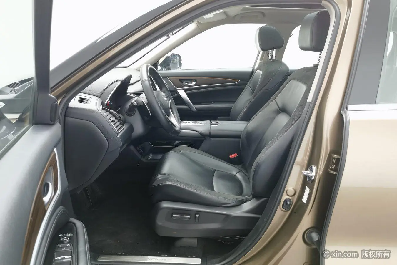 Honda Crown Road 370TURBO Four-wheel drive Exclusive Edition
