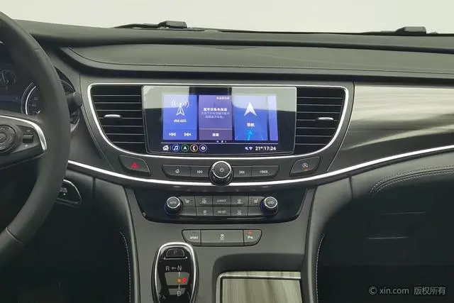 Buick Lacrosse 652T luxury