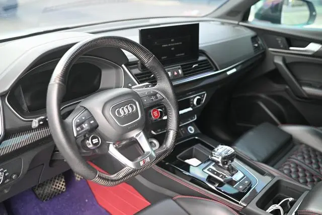 Audi Audi Q5L Sportback 45 TFSI Premium selection