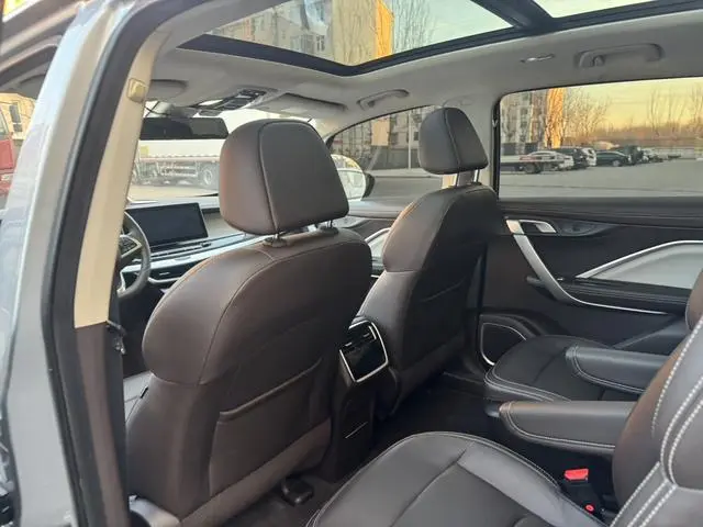 Geely Jiajie 1.8TD DCT Luxury