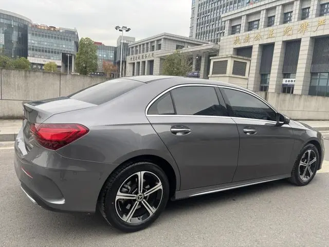 Mercedes-Benz Mercedes-Benz A-class A 200 L fashion Edition