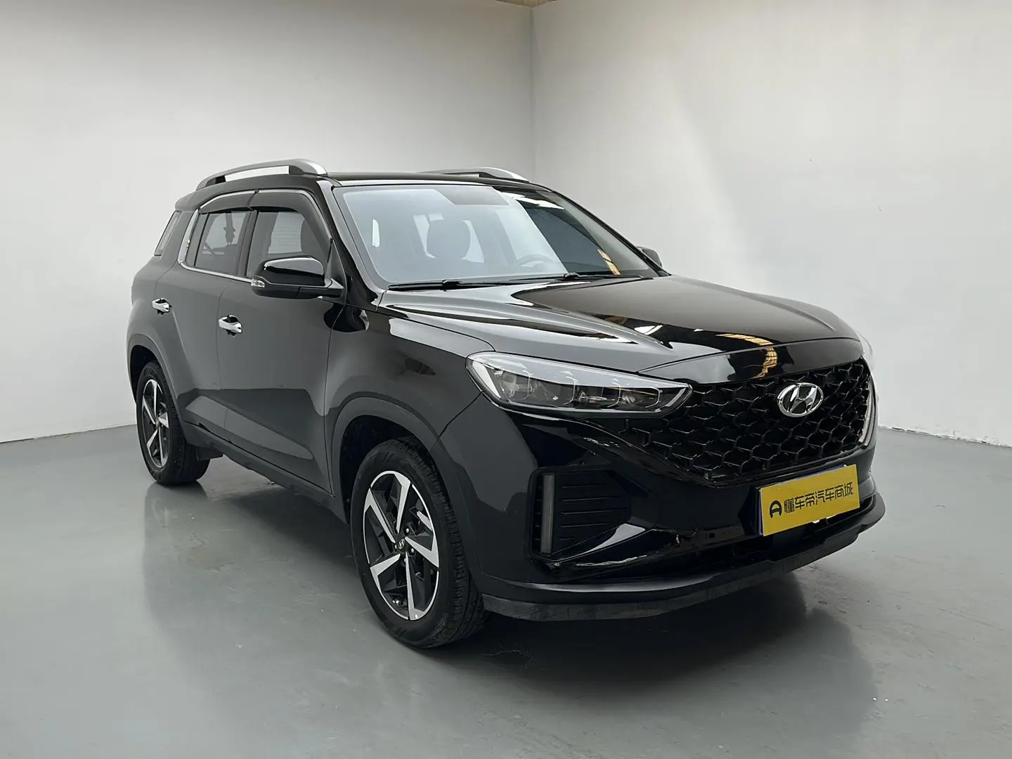 Hyundai Hyundai ix35 2.0L automatic two-wheel drive leading version GLS