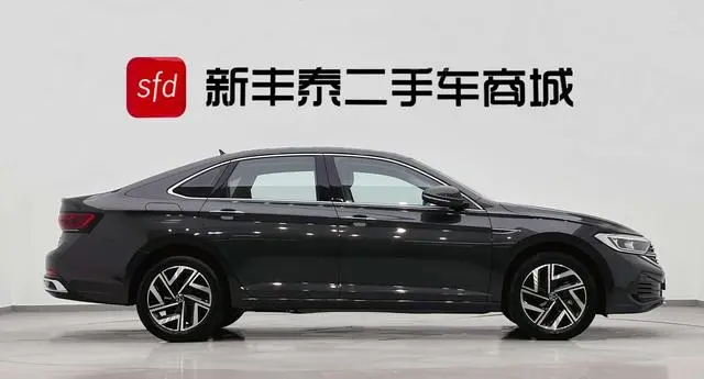 Volkswagen Sagitar 300TSI DSG Beyond Edition