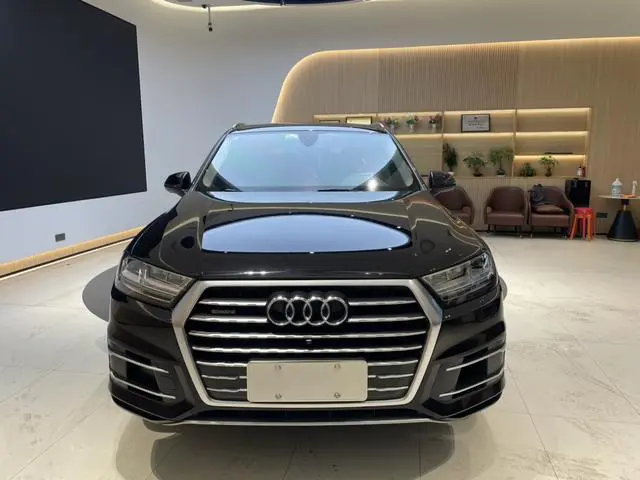 Audi Audi Q7 40 TFSI comfort type