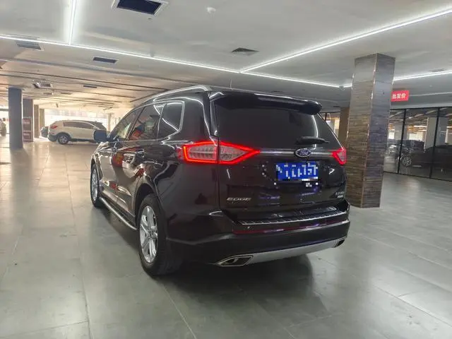 Ford Sharp World EcoBoost 245 two-wheel drive Hao Rui type 7-seater country V