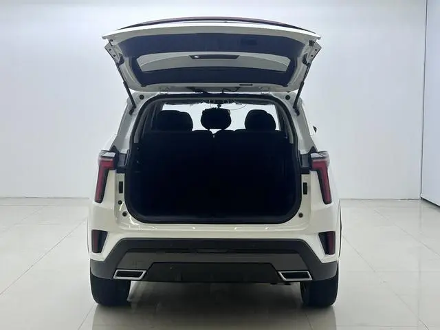 SOL Sihao X8 PLUS 1.5TGDI DCT Zhijia Edition 6/7 Seats