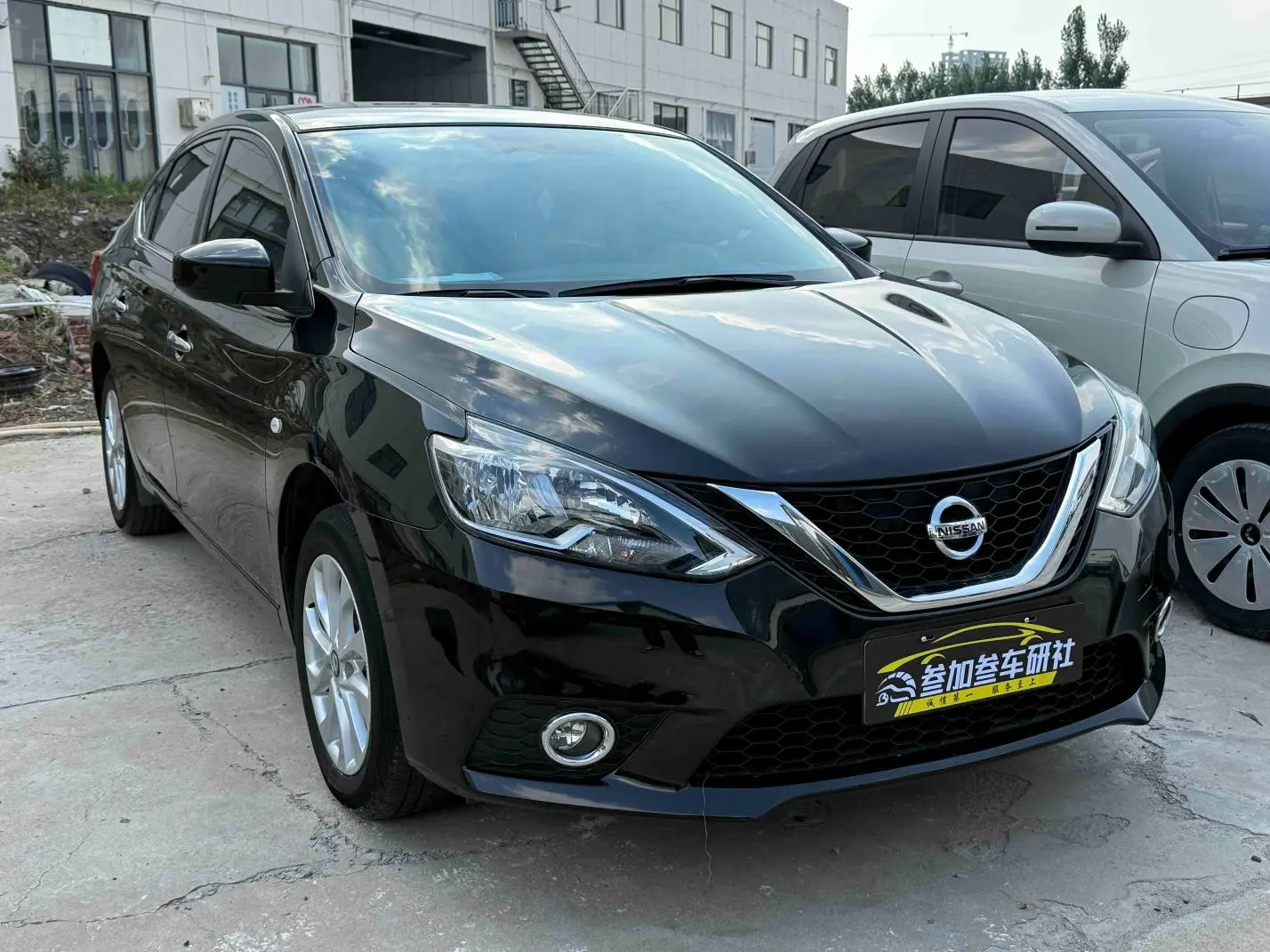 Nissan Xuan Yi Classic 1.6 XL CVT Deluxe Edition