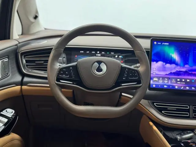 Denza Denza D9 EV 600 four-wheel drive flagship