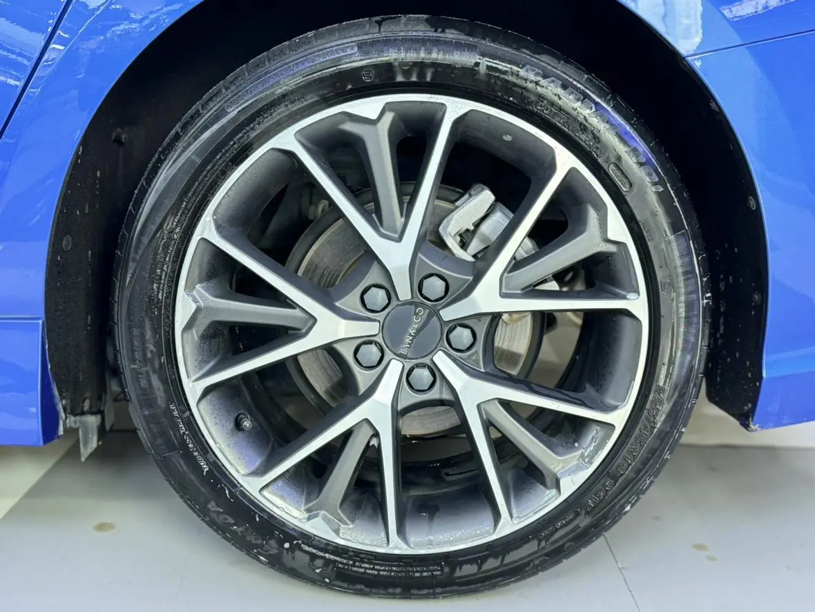 LYNK & CO Lynk 03 1.5TD DCT Jin Pro Version